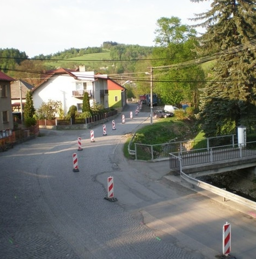 Obec Trnava, silnice